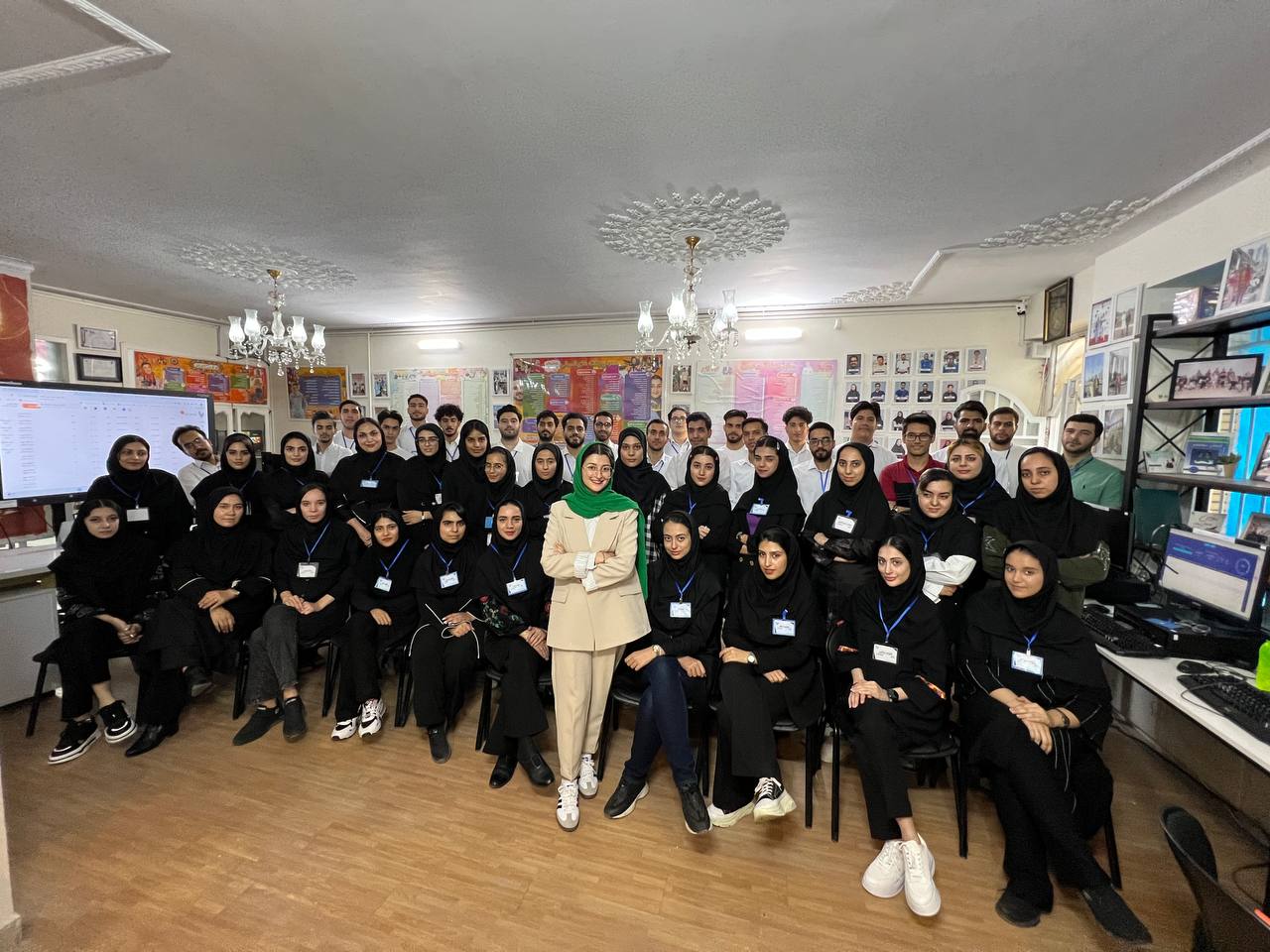 تیم بنیاد علم و انگیزه