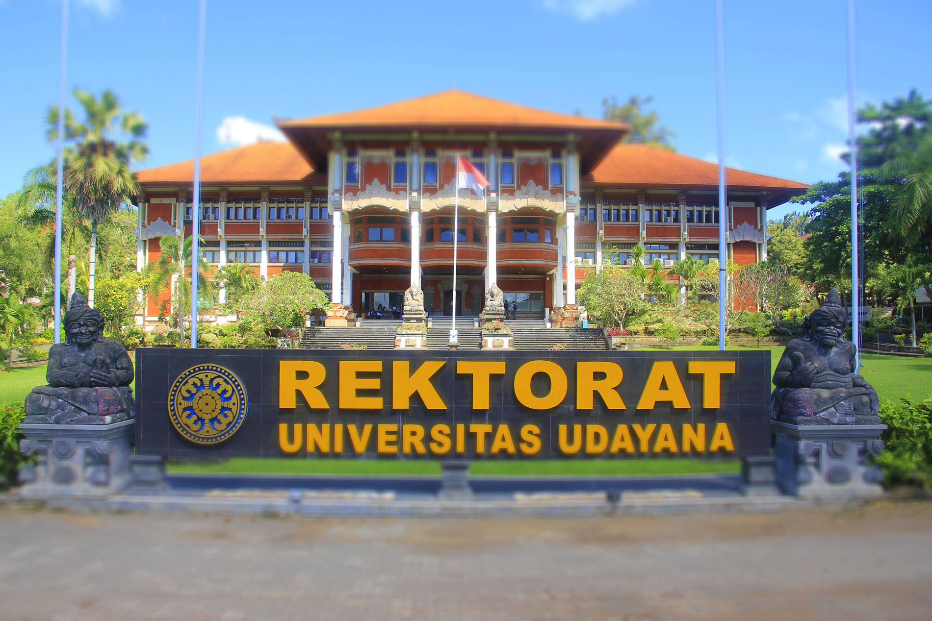udayana university